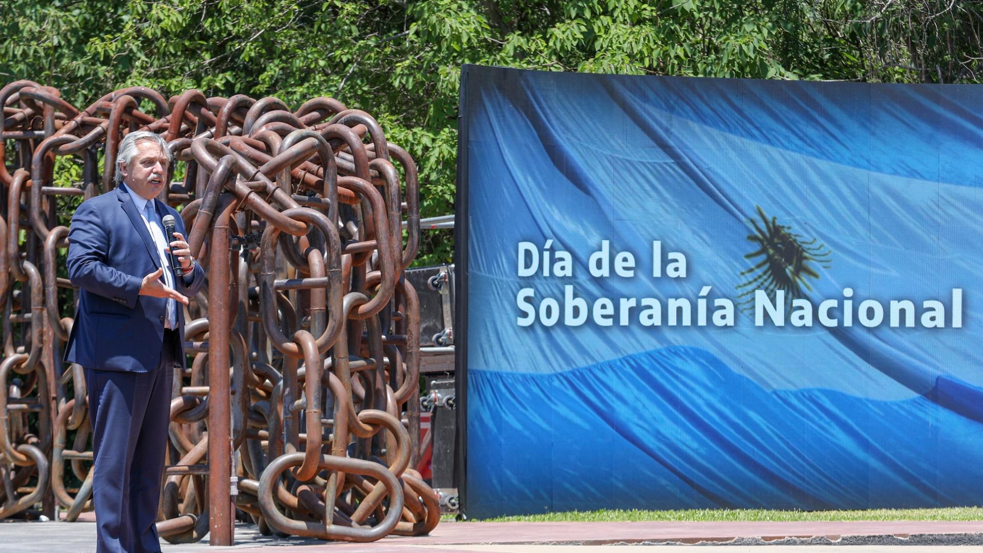 Alberto Fernández conmemoró el Día de la Soberanía a través de Twitter (Archivo).