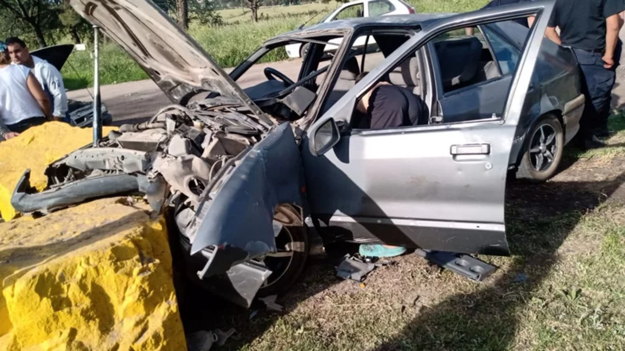 Así quedó el auto conducido por una nena de 9 años.