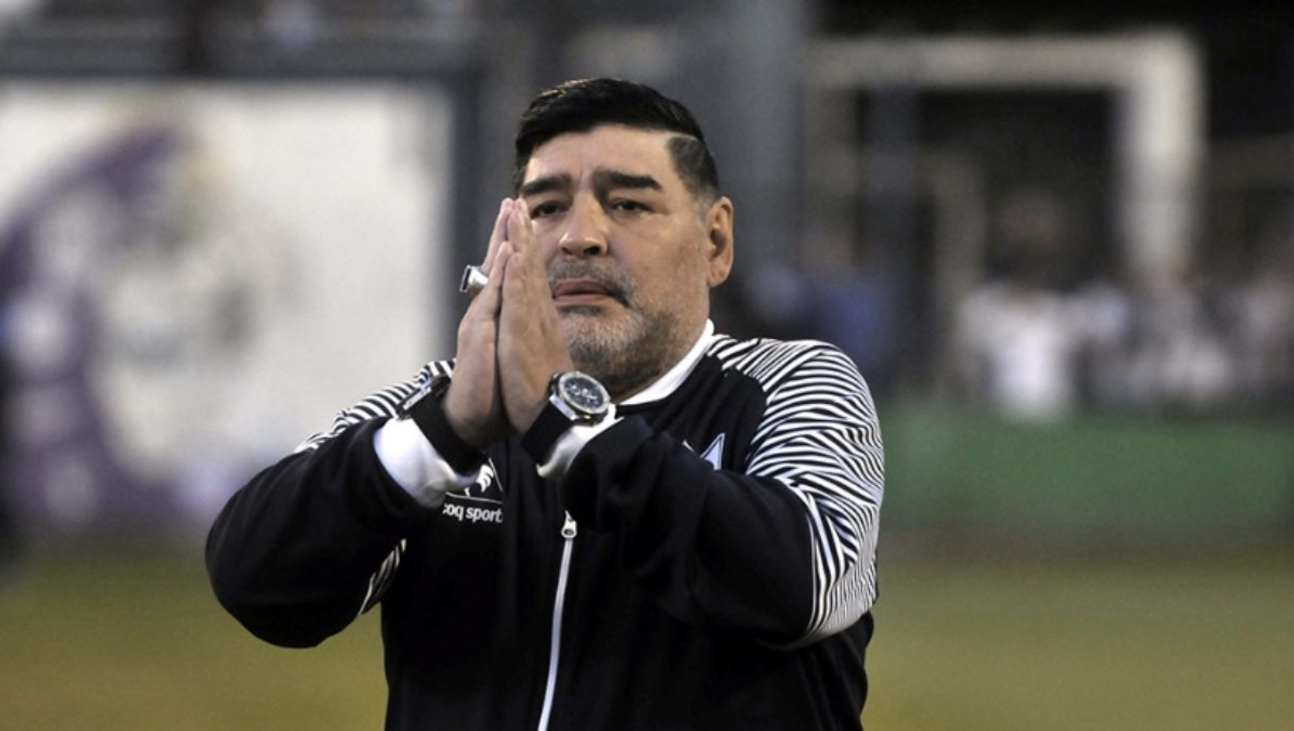 En algún lugar, Diego Maradona suplica que haya justicia con su caso (Archivo).