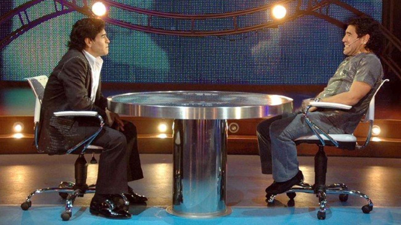 Diego Maradona entrevistó a Diego Maradona en una noche inolvidable (Captura de TV).