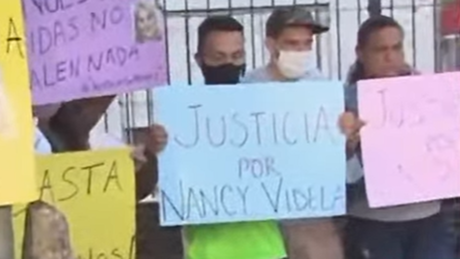 Familiares y amigos de Nancy Videla se concentraron para pedir Justicia por el femicidio.  