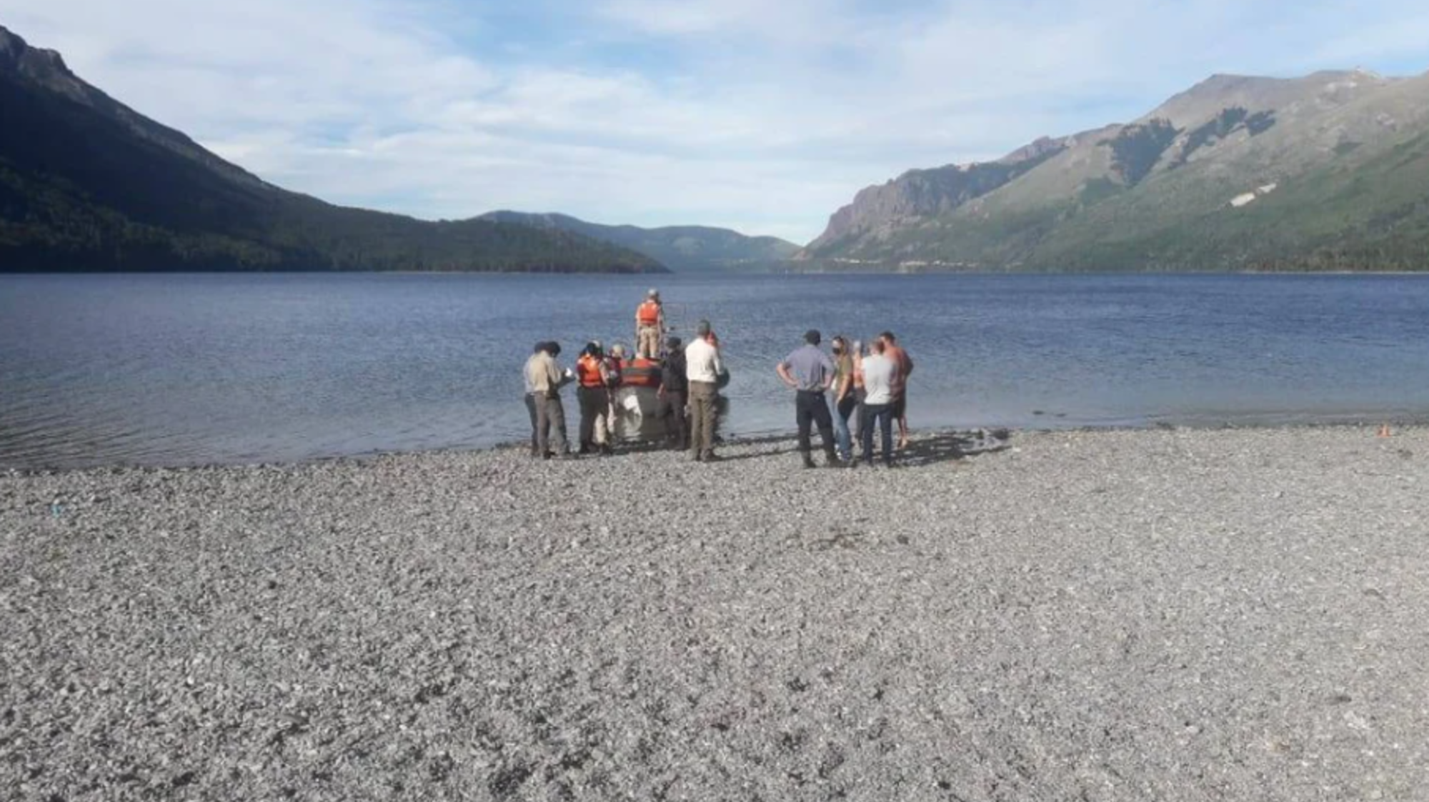 La tragedia ocurrió en el lago Gutiérrez, en Bariloche.