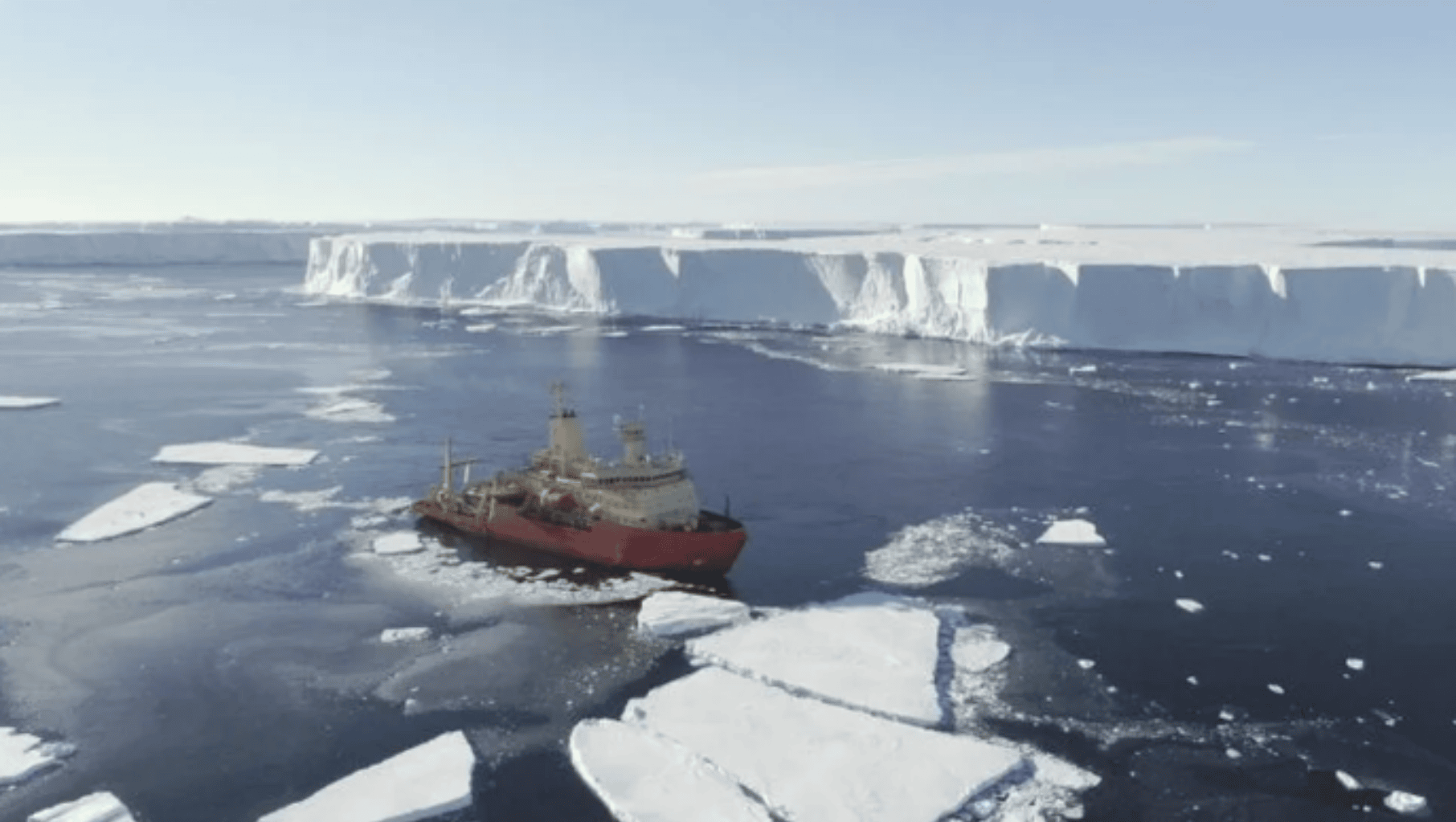 Funciona como un tapón para que el derretimiento de otros glaciares haga subir el nivel de mar.