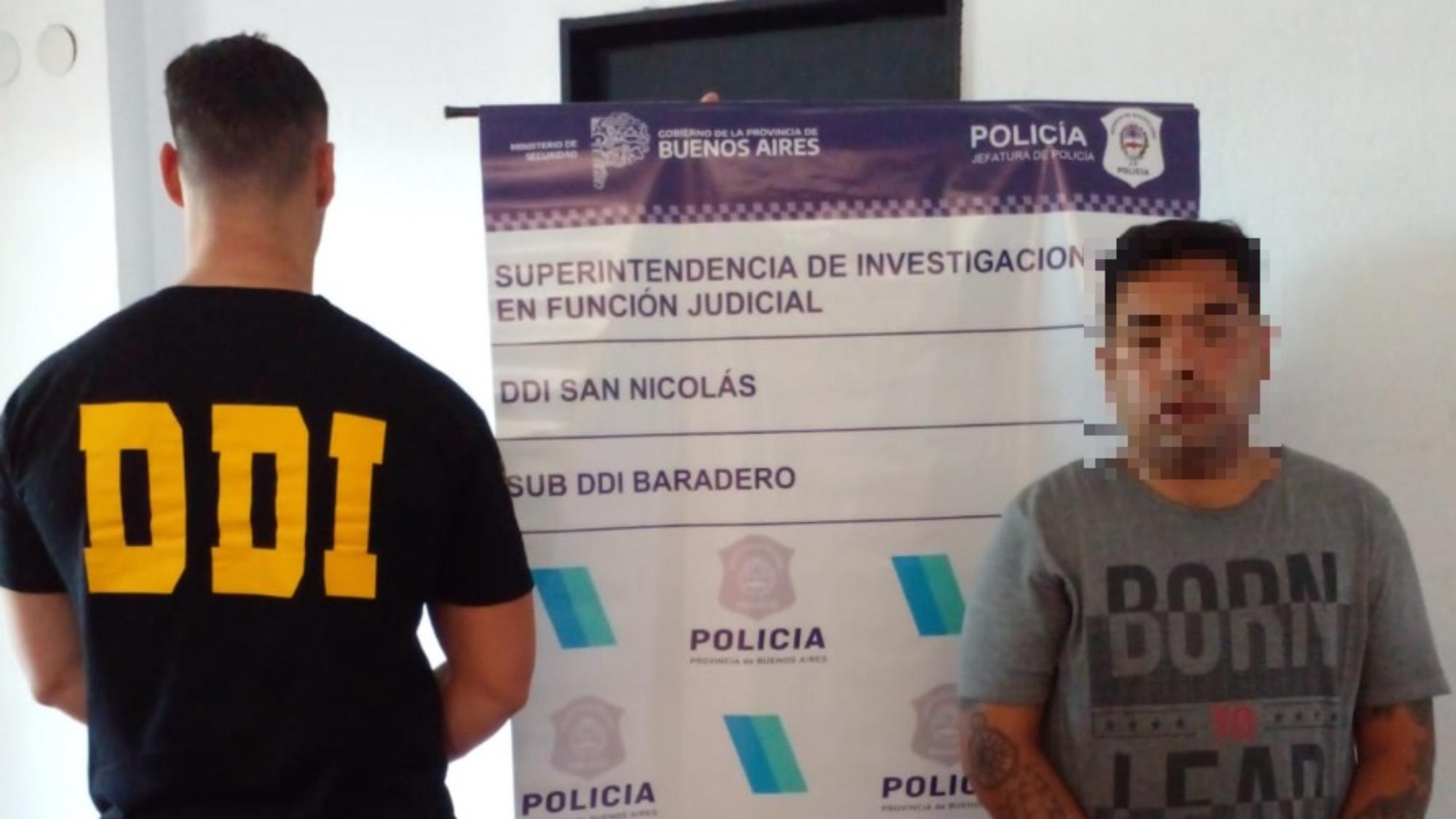 Este es el sujeto, de 26 años, que fue capturado por los funcionarios policiales.