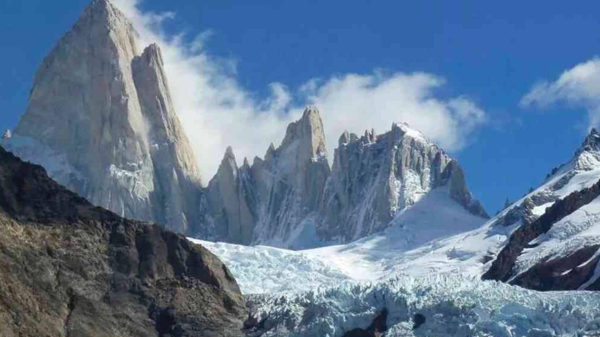 Avalancha en El Chaltén: dos escaladores, uno italiano y el otro argentino, heridos y atrapados.