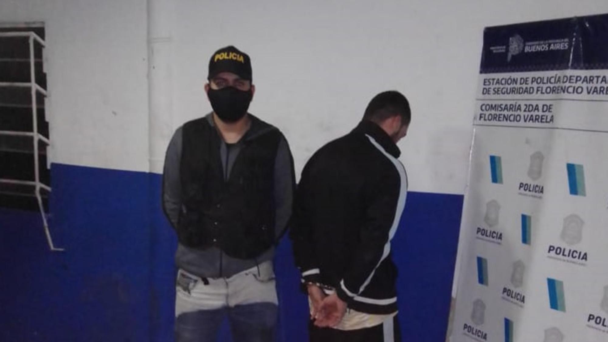 Este es el individuo que fue arrestado por haber matado a su padrastro.