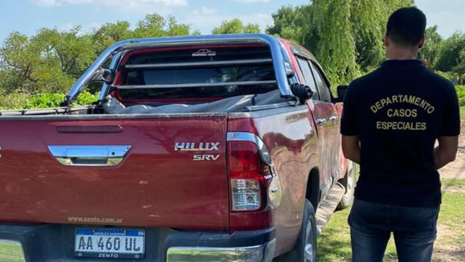 Esta es la camioneta que fue recuperada por los uniformados en el procedimiento.