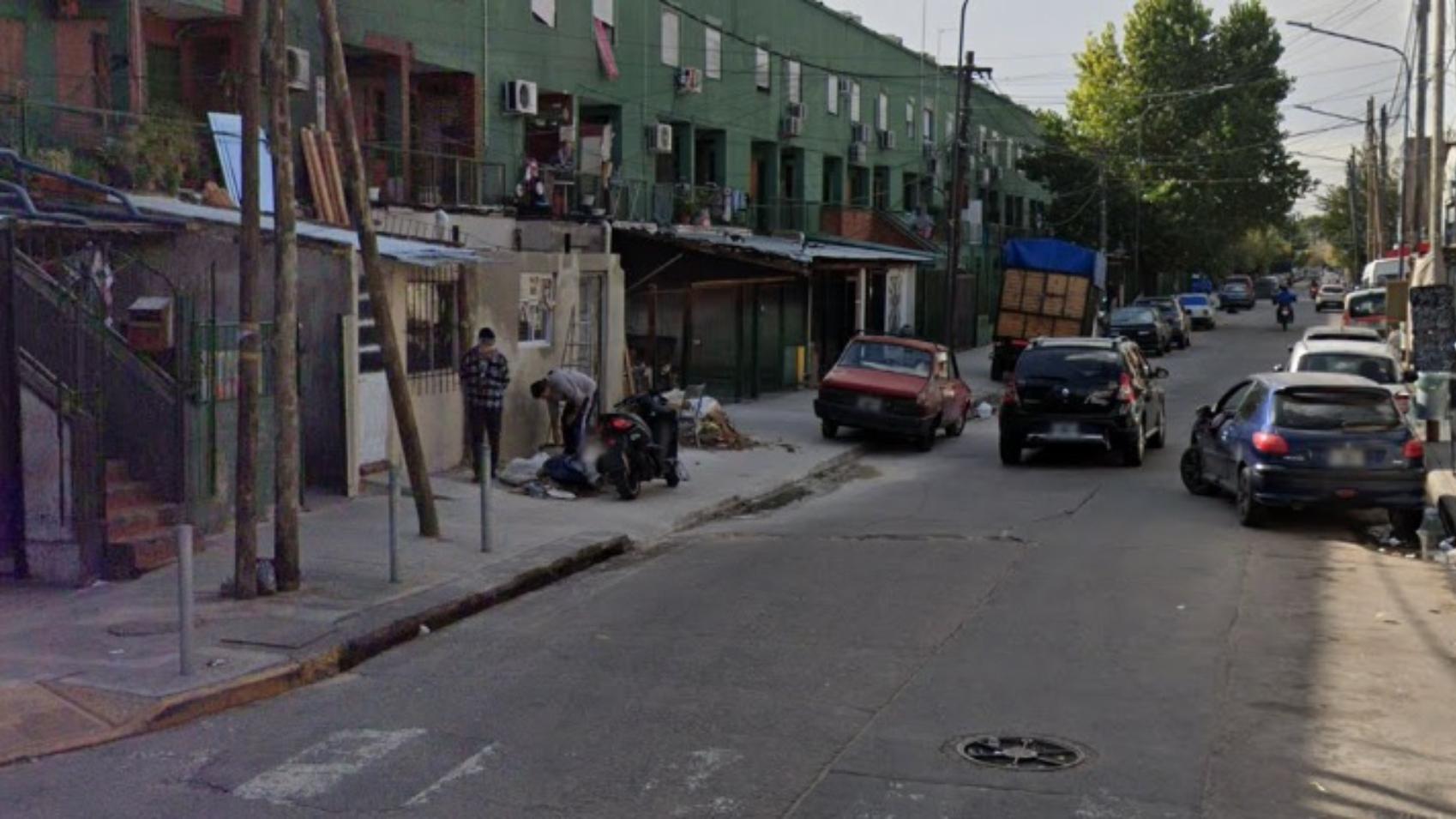 Acá, en esta esquina, se produjo el asesinato a balazos de Jorge Alberto Ozores.