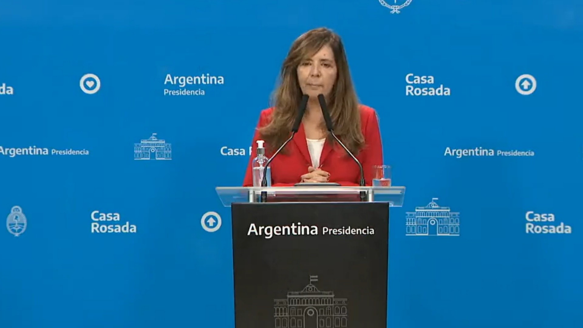 Gabriela Cerruti durante la conferencia de prensa en Casa Rosada.