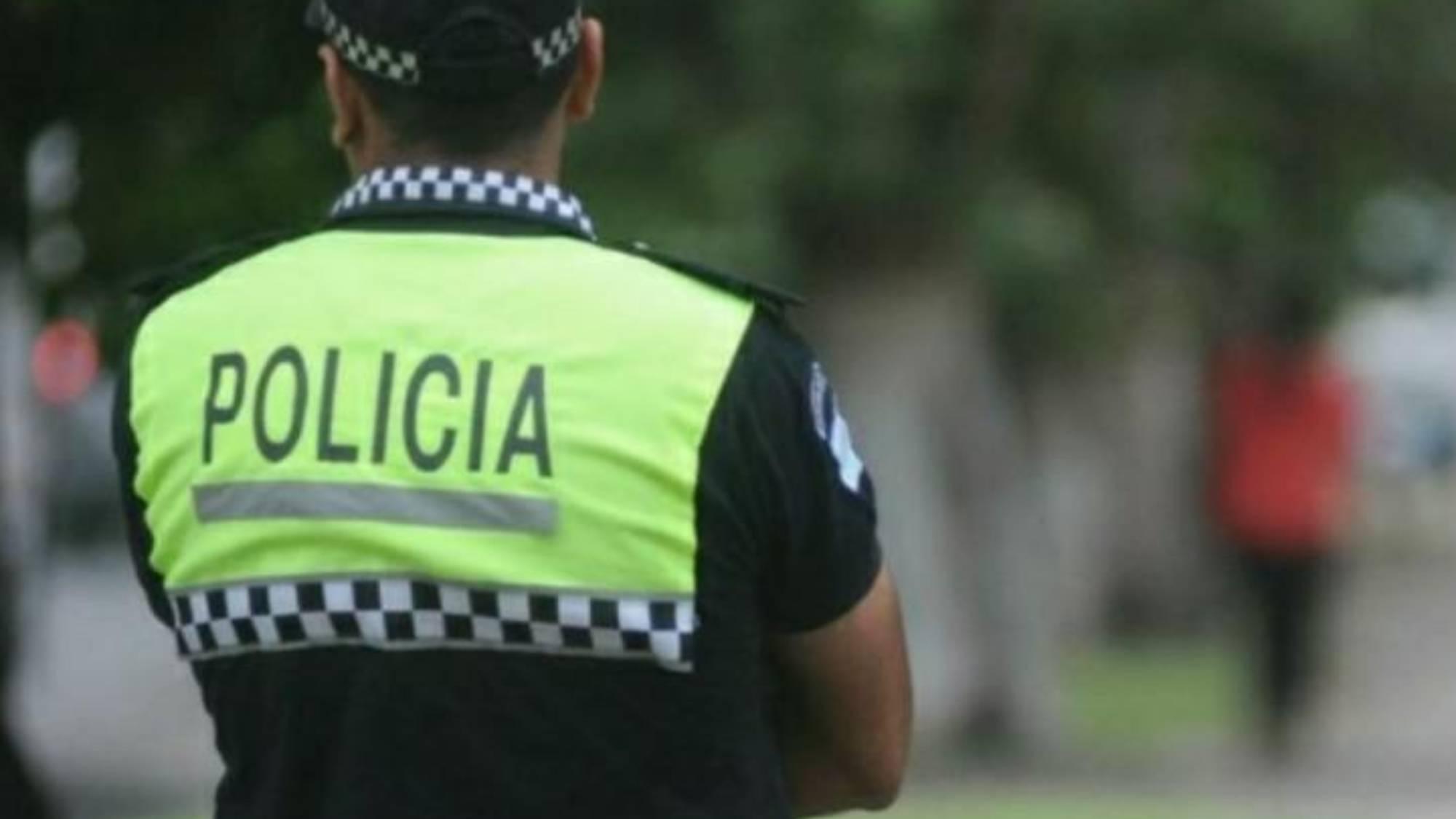 ¿Espectros?: una familia fue atacada por una lluvia de piedras y la policía al llegar también.