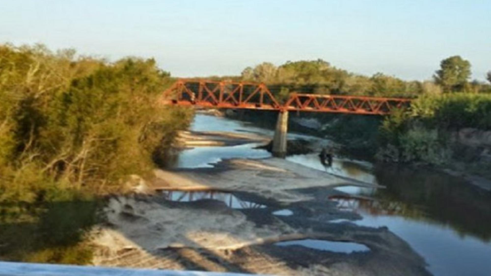 Los dos menores eran buscados desde el domingo, tras desaparecer en el arroyo 