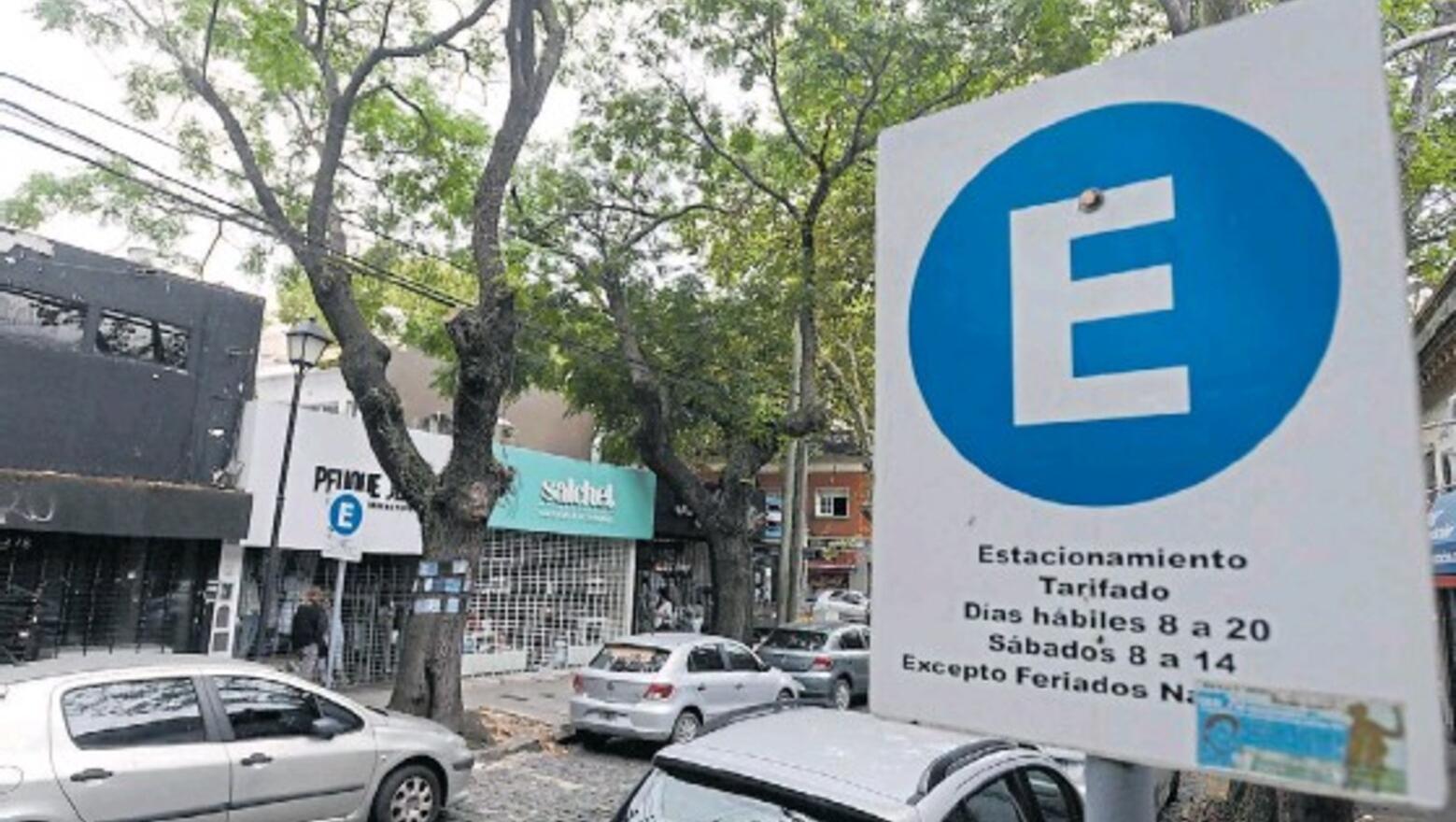 El nuevo sistema de pago digital del estacionamiento medido comenzará a partir de mayo.