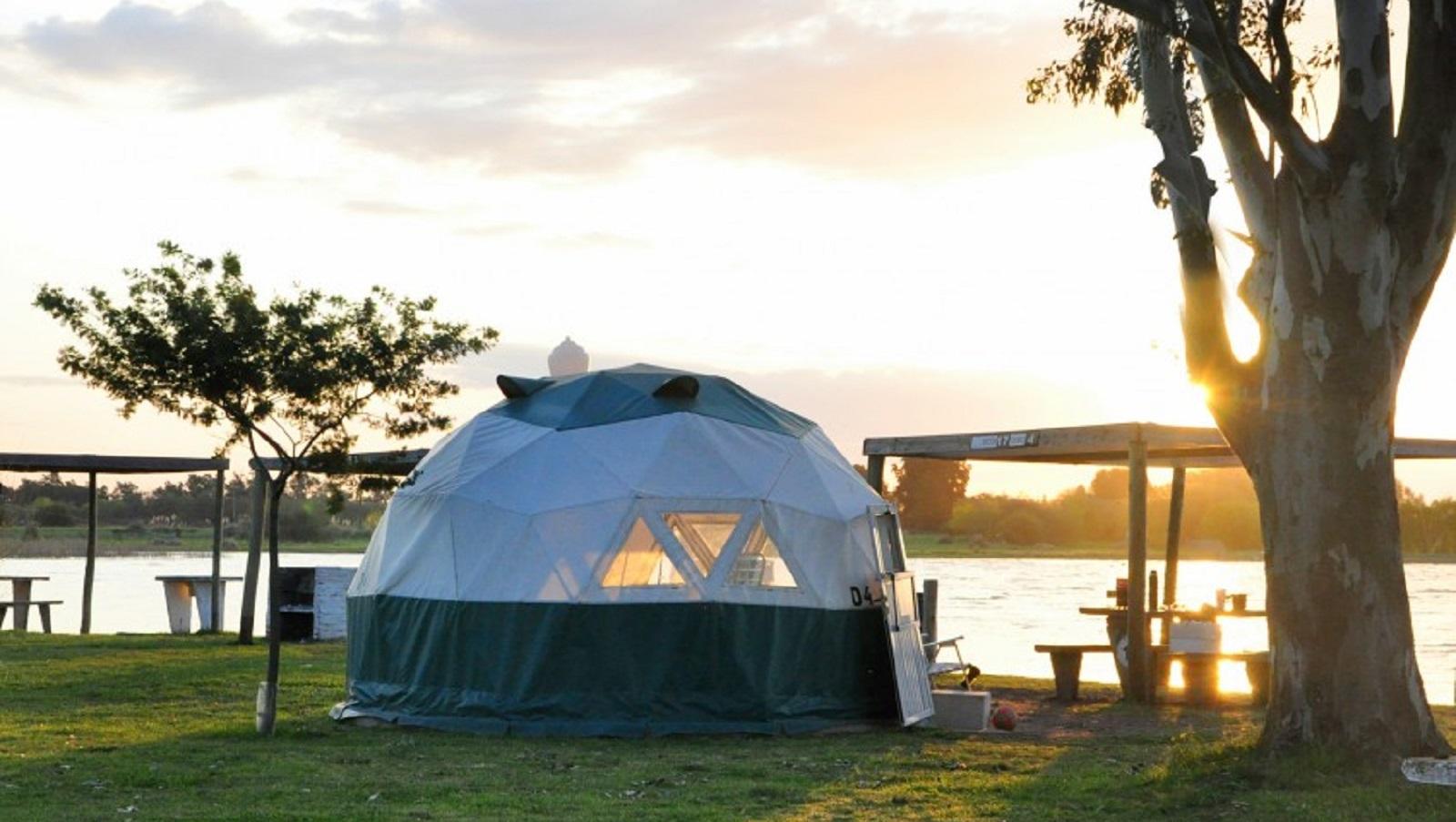 Tapalqué y Navarro son dos de los destinos de la provincia de Buenos Aires que ofrecen confortables campings municpales (ruterocamping.com).