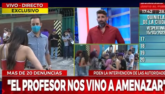 víctima de profesor abusador