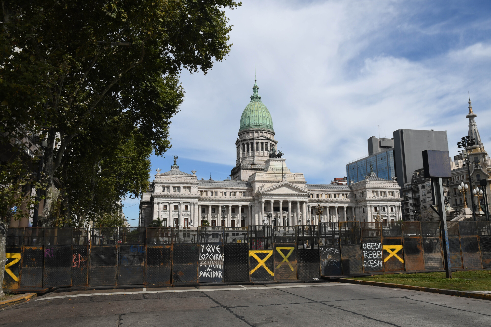 El Congreso se encuentra vallado desde las primeras horas de este jueves (Télam).