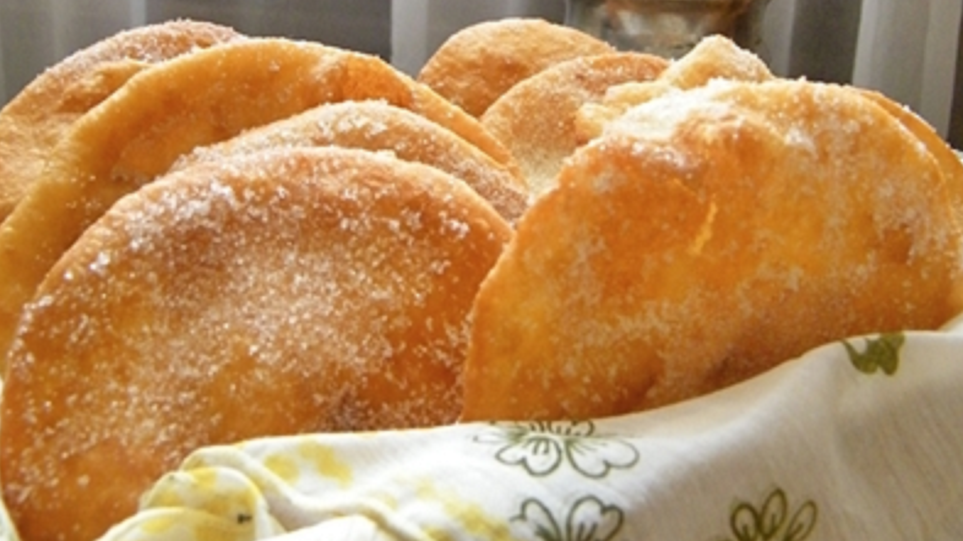 La receta de tortas fritas de las abuelas reversionadas son un éxito. 