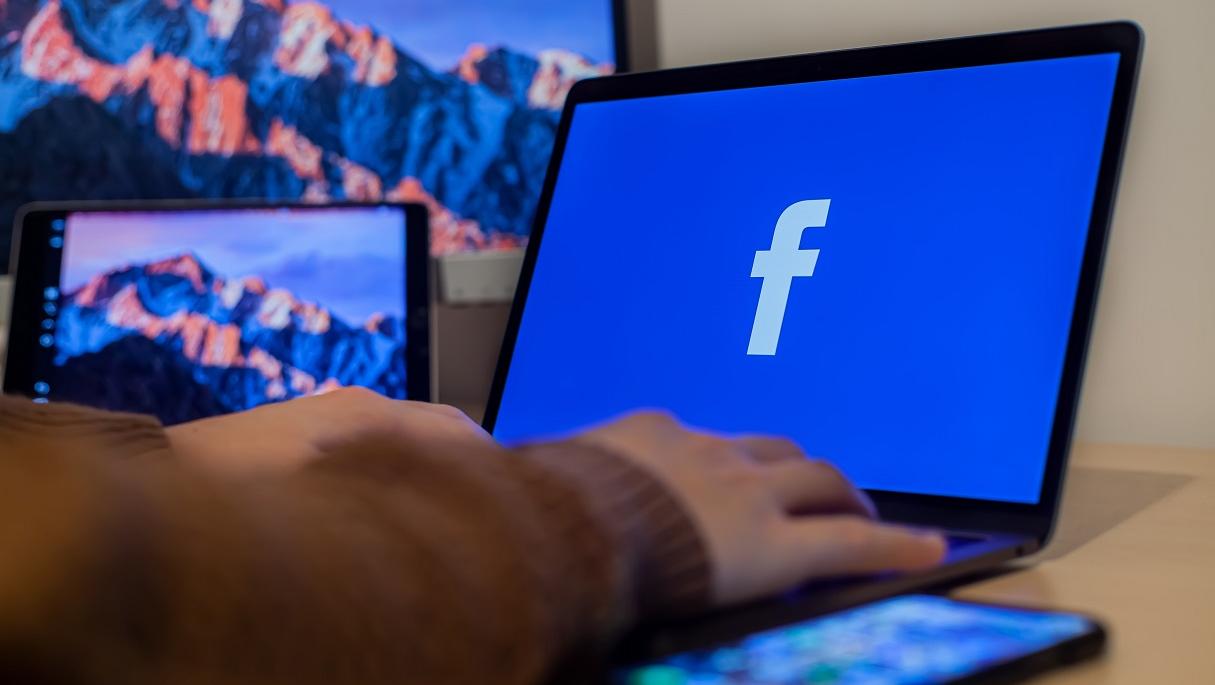 Facebook busca contratar hasta 50 empleados latinoamericanos para el primer trimestre del 2023.