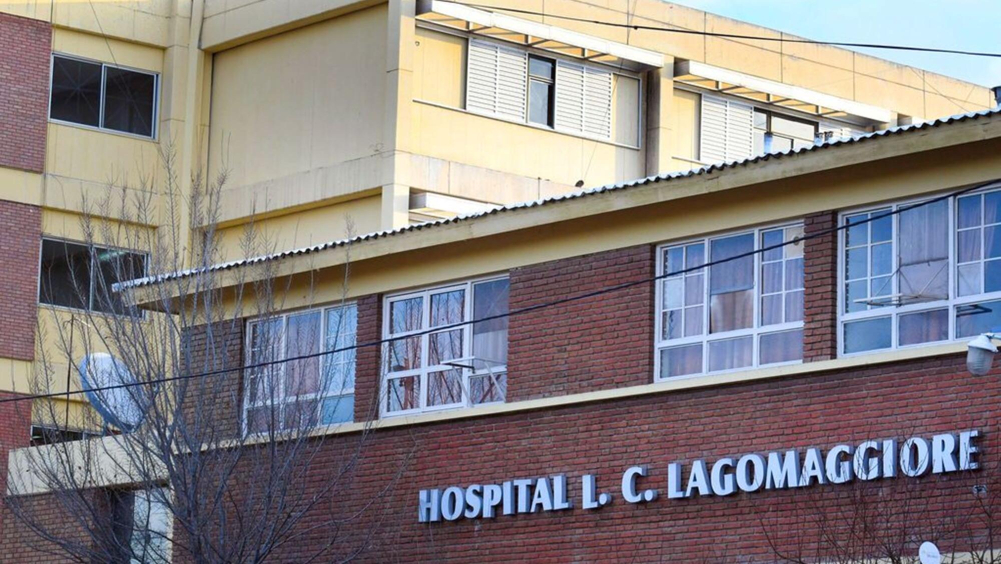 El joven apuñalado fue trasladado al hospital Lagomaggiore, en Mendoza. 