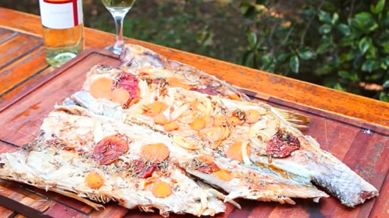 En este viernes de Cuaresma, sorprendé a tu familia con un delicioso pescado a la parrilla (Locos x el asado).