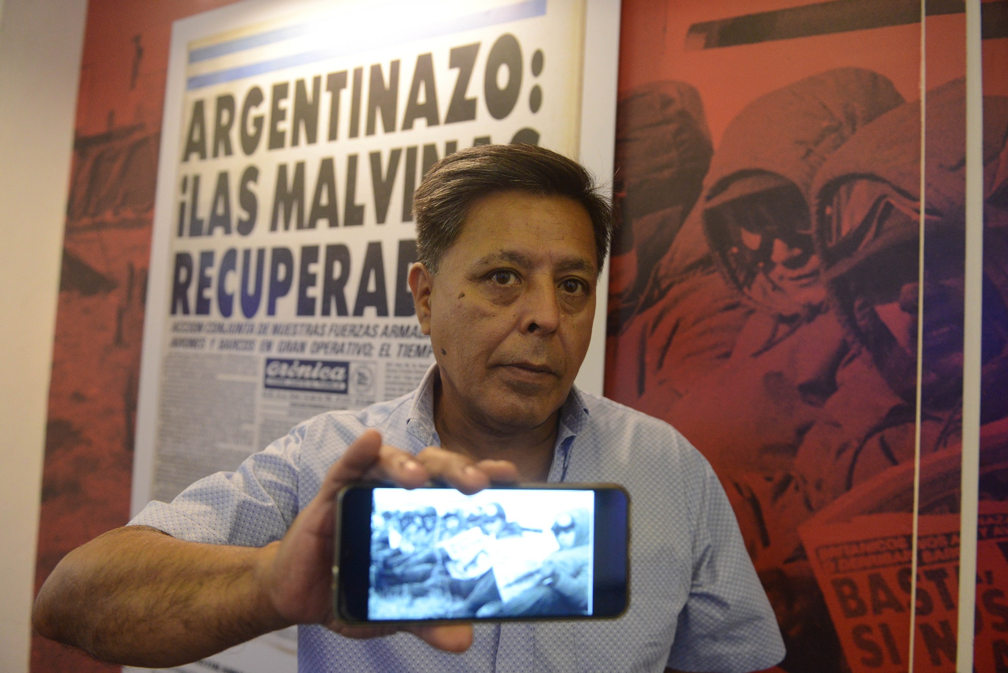 Saul, en el edificio del Diario Crónica. (Hernán Nersesián/Crónica)