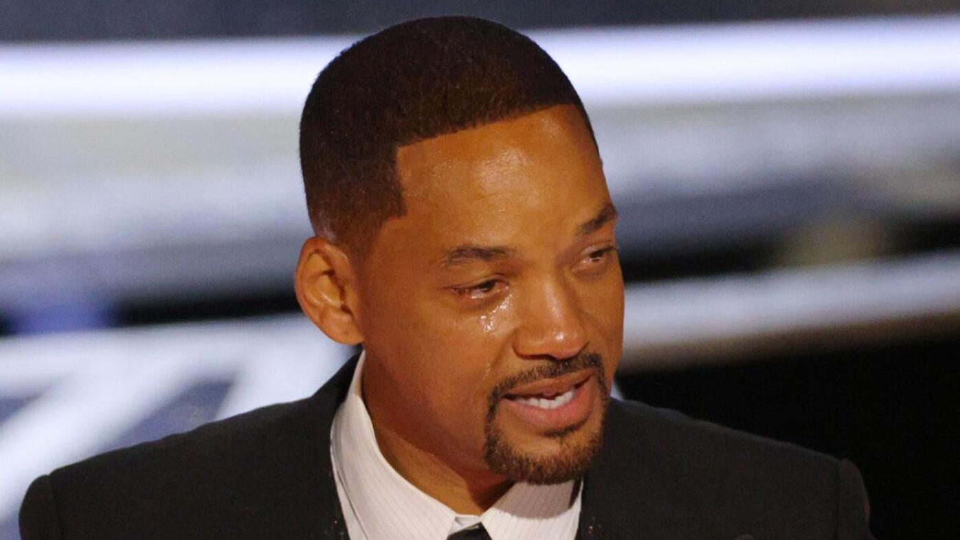 El golpe que lanzó Will Smith se le está volviendo en su contra.