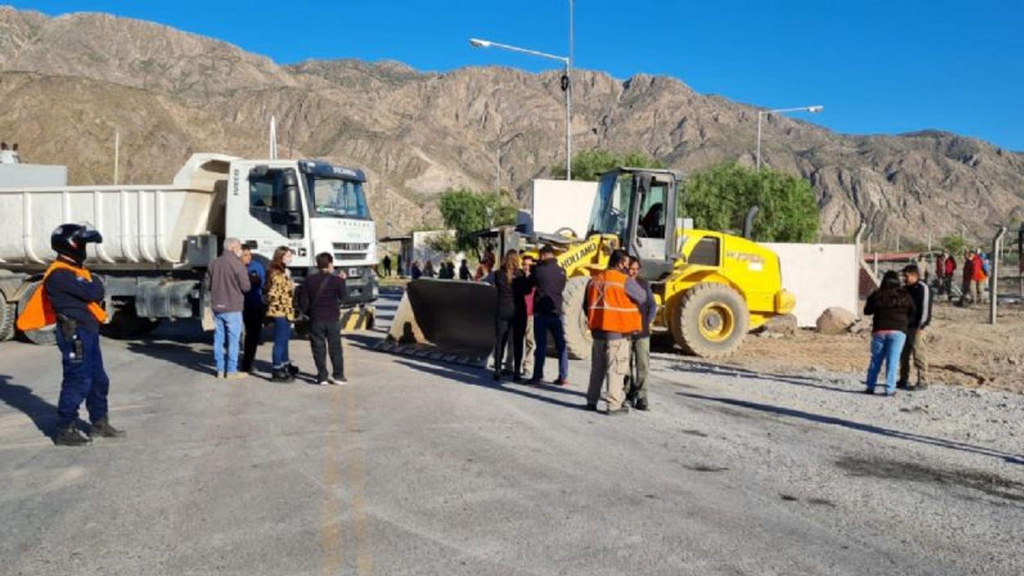 El brutal ataque ocurrió en la entrada del Parque de Tecnologías Ambientales de San Juan (Gentileza Tiempo de San Juan). 