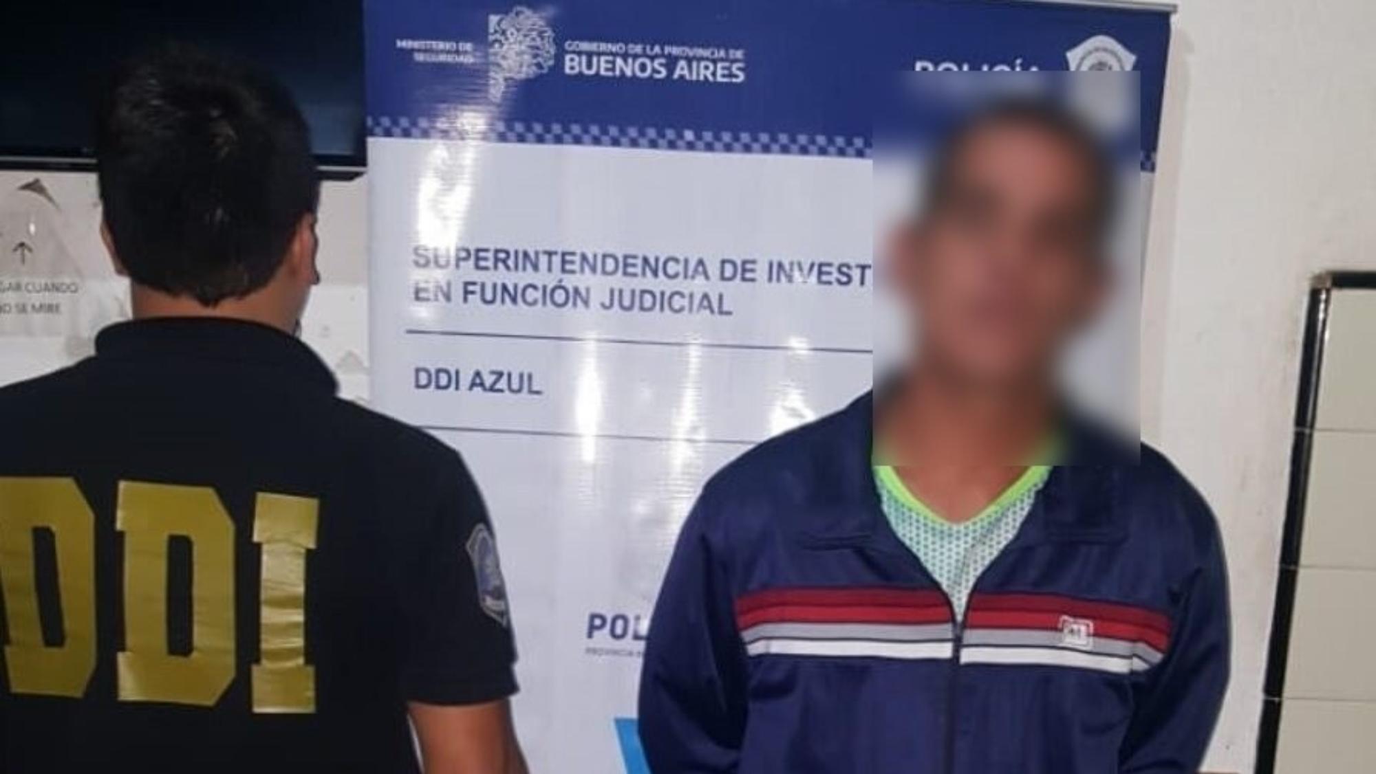 Este es el sospechoso que fue localizado por los funcionarios policiales.