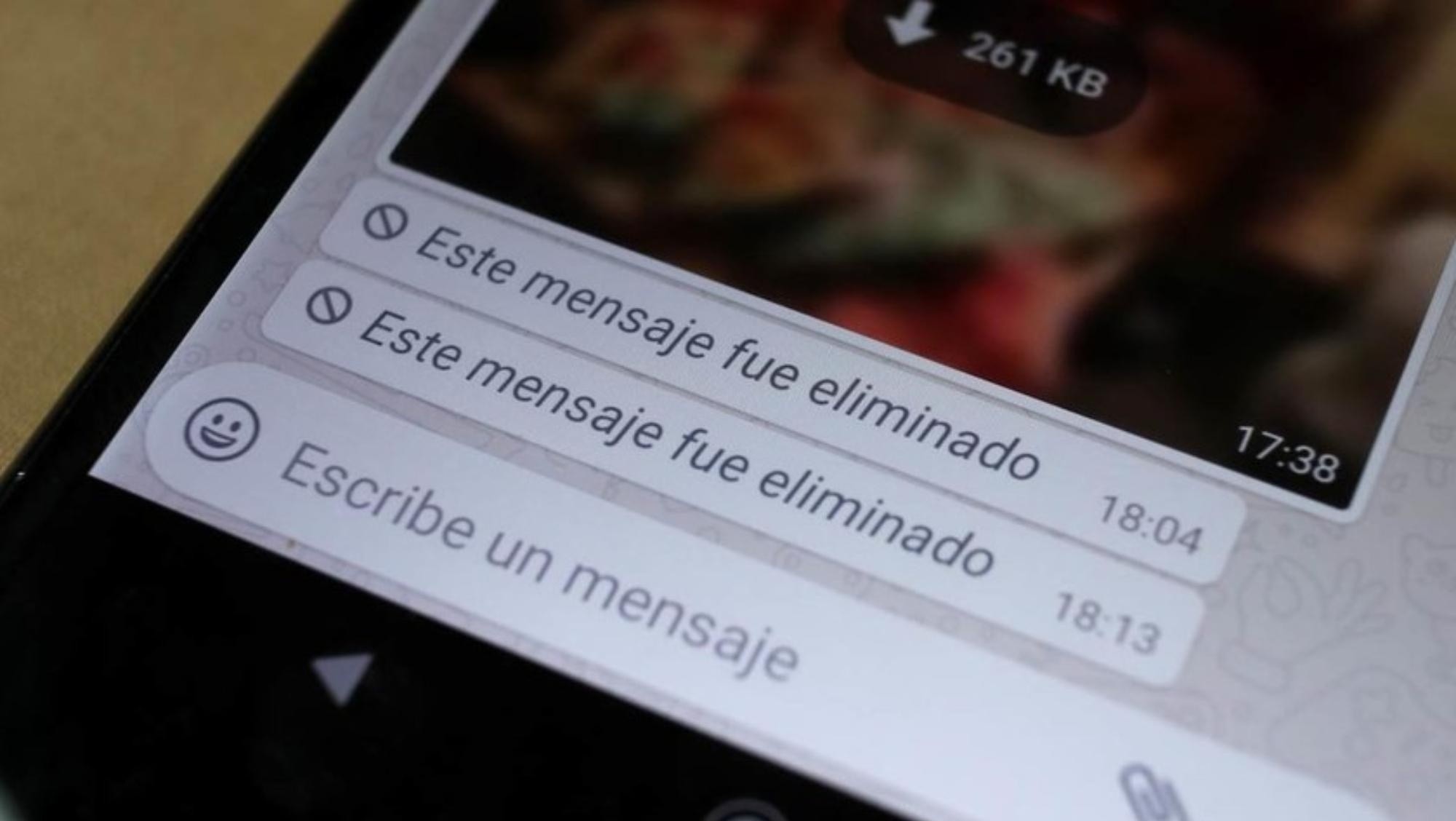 Los administradores de grupos en WhatsApp podrán borrar cualquier mensaje.