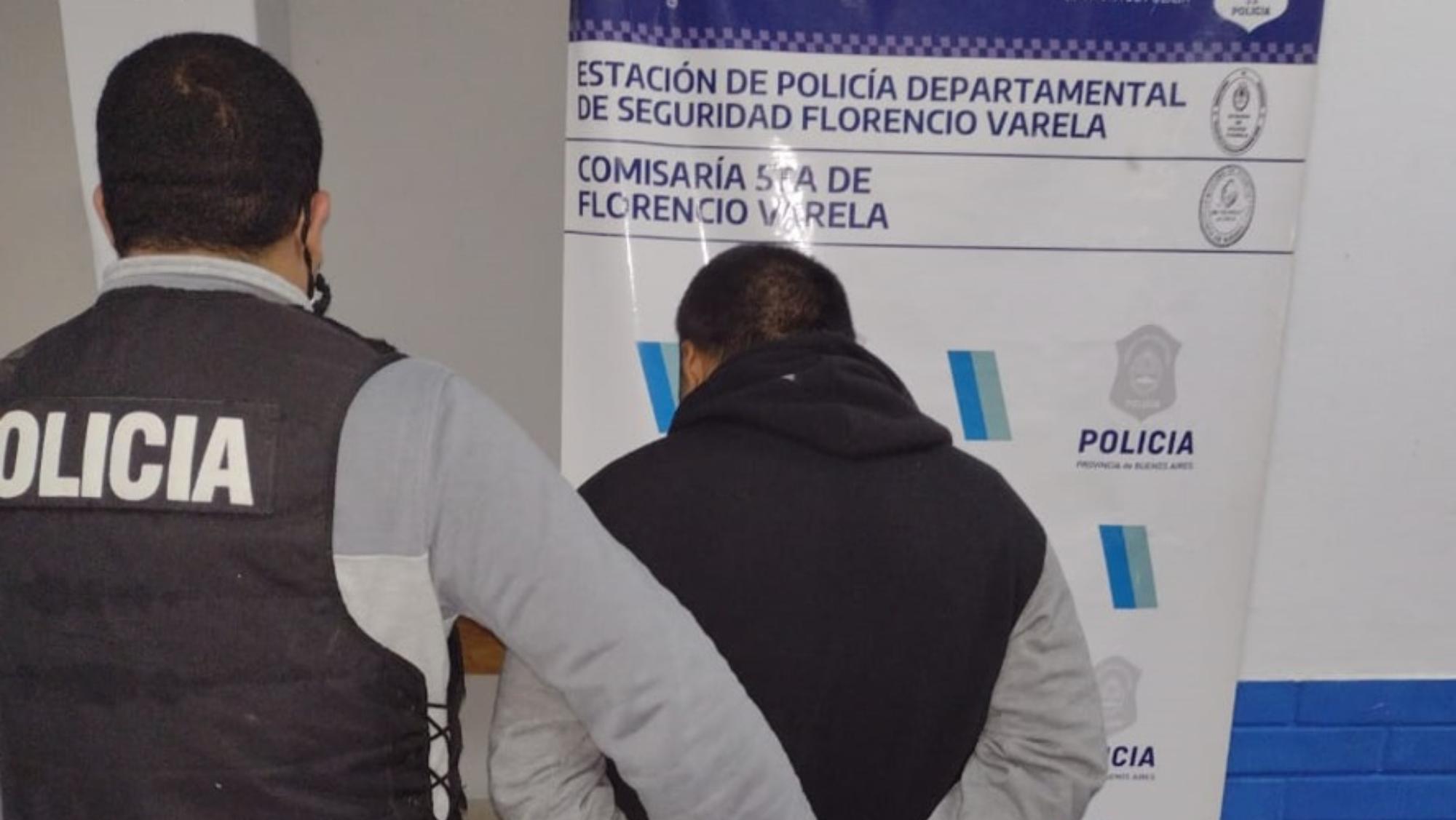 Este es el sujeto, de 33 años, que fue arrestado por los pesquisas policiales. 