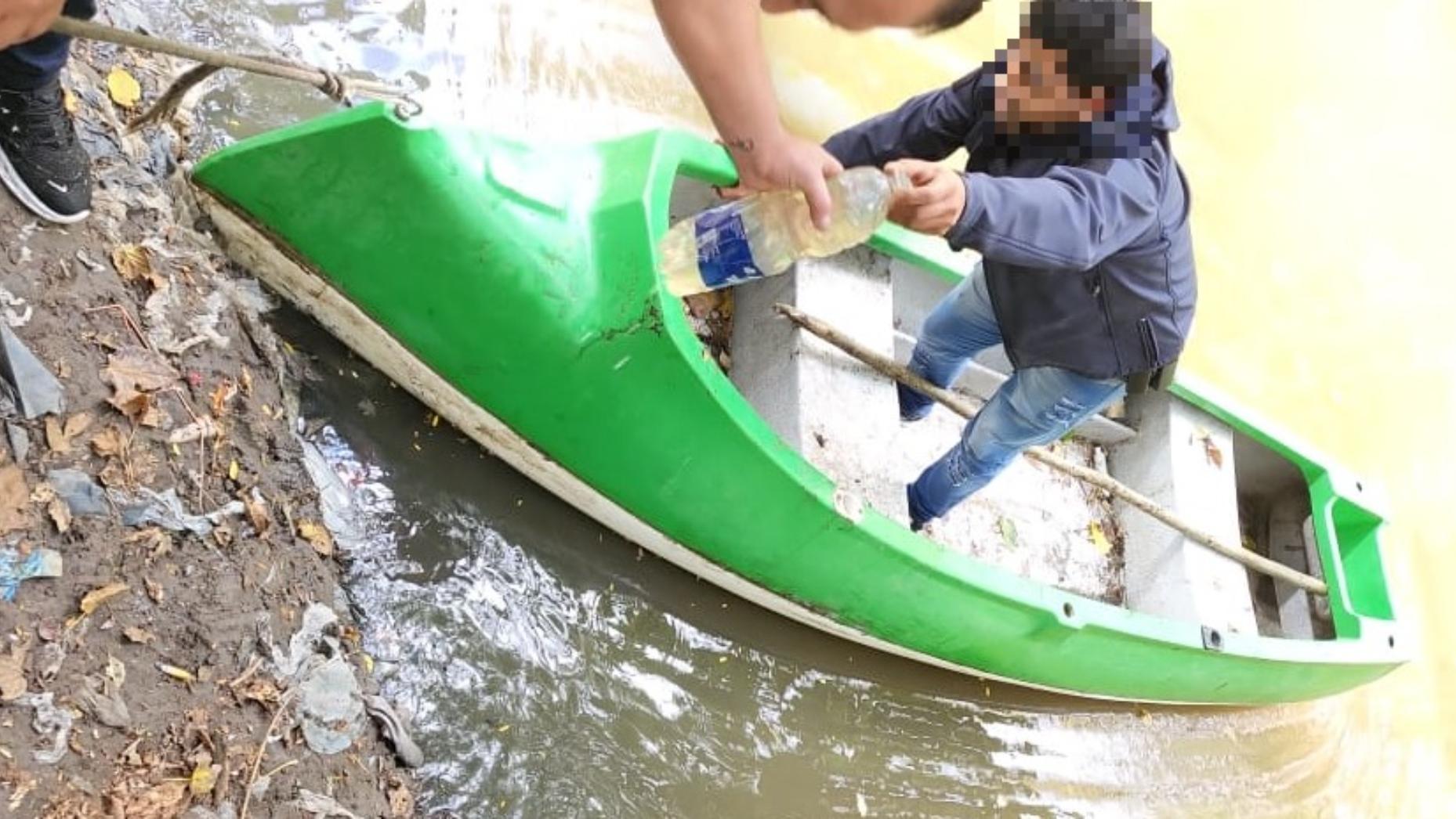 Esta es la canoa que era empleada por los marginales.