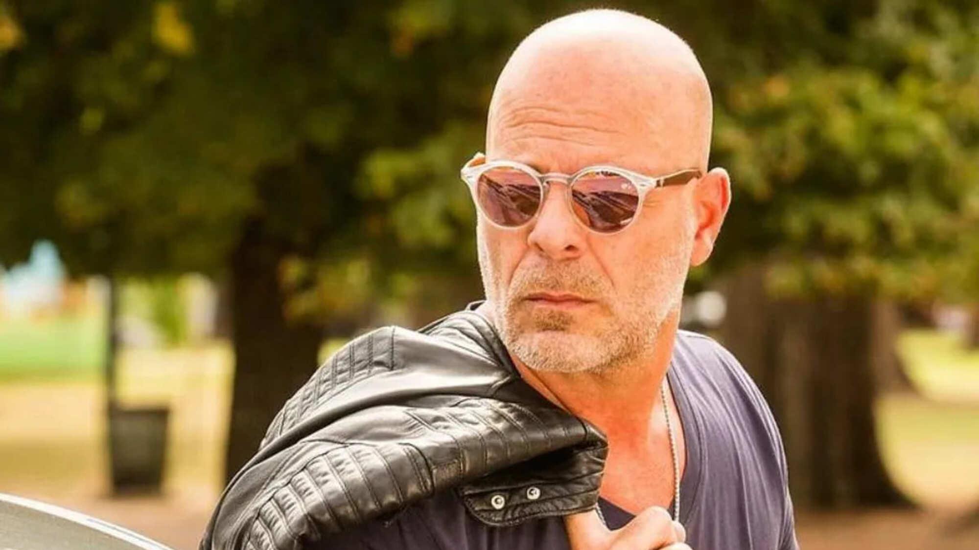 El argentino Pablo Perillo se volvió famoso por su increíble parecido a Bruce Willis.