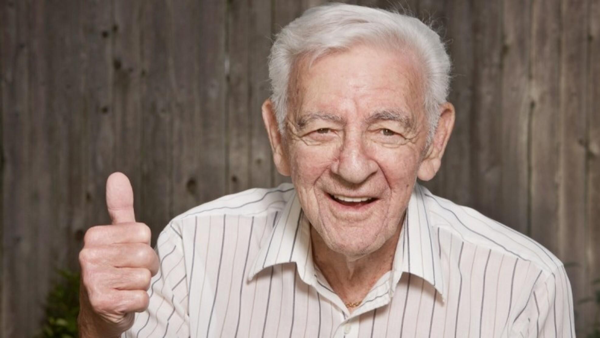 El abuelo solo quería manejar para ir a buscar a su nieta. 