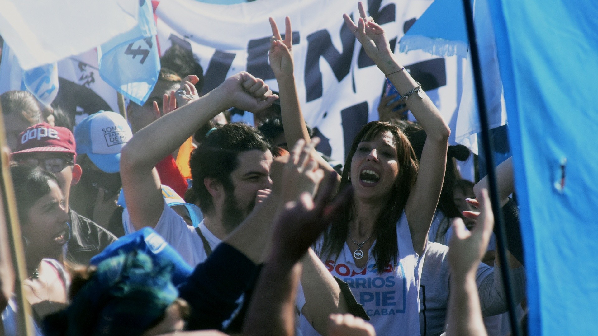 Diversos grupos sindicales de izquierda se dieron cita en el Día del Trabajador para reclamar por más derechos (Crónica/Pablo Villán).