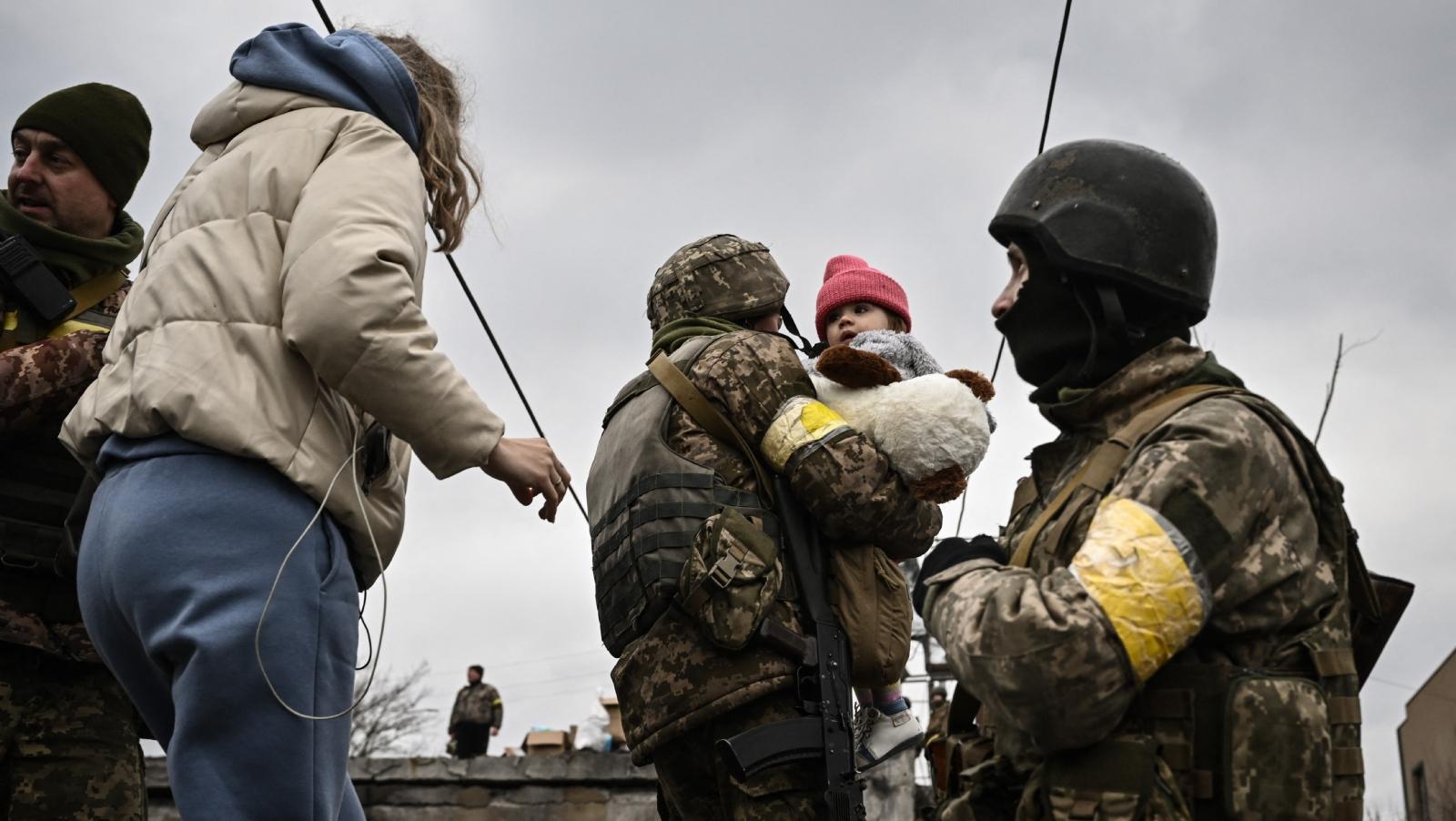 Contabilizaron un total de 219 niños murieron y 404 resultaron heridos en ataques de fuerzas rusas (Archivo).