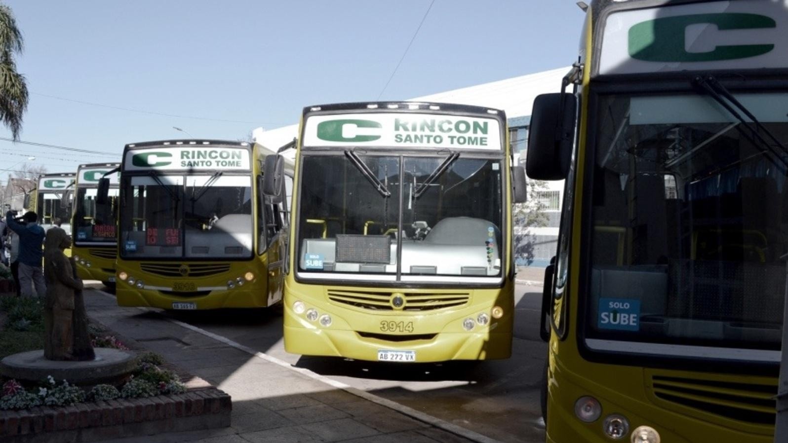 Se levantó el paro de colectivos por un acuerdo entre partes.