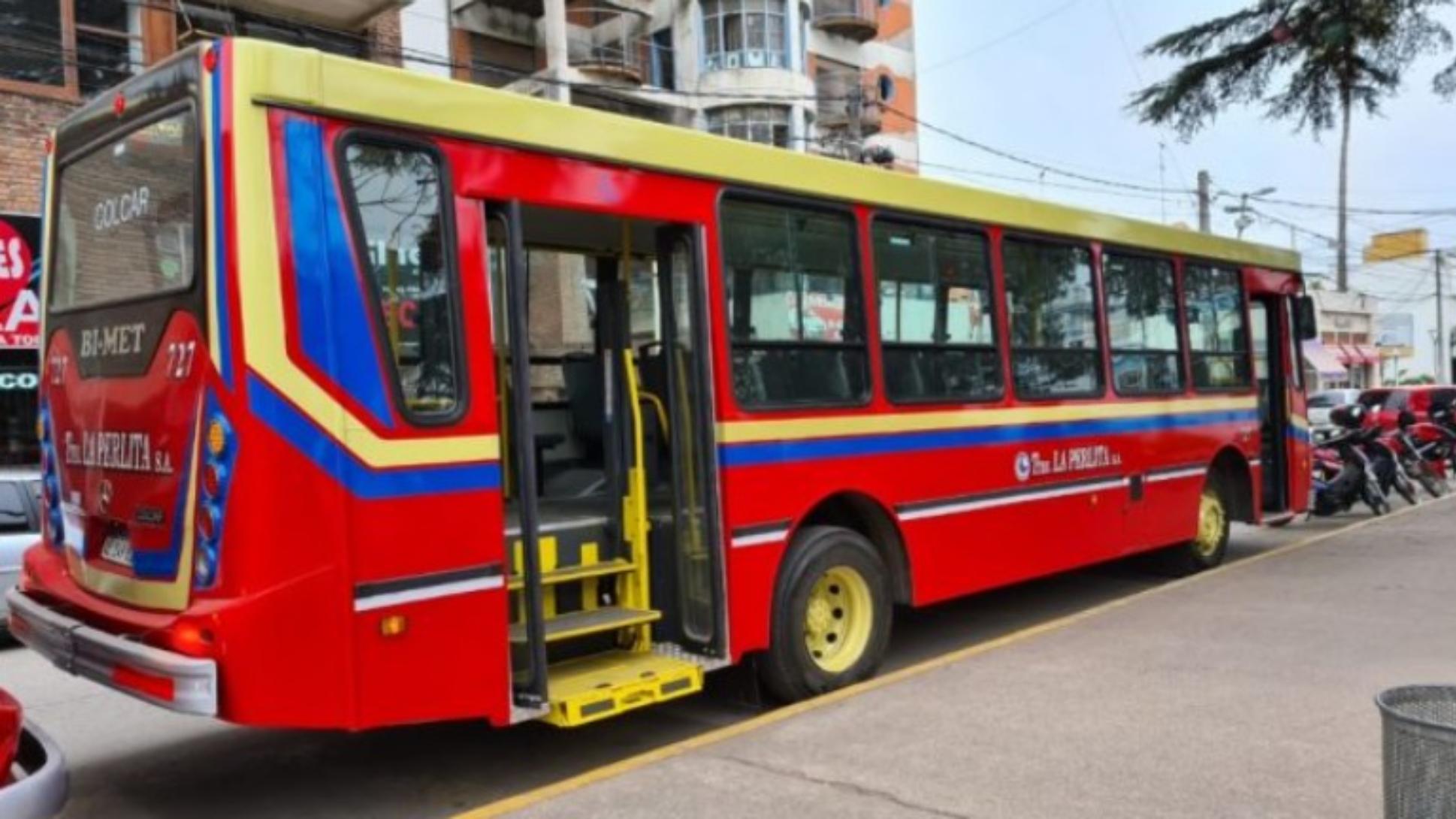 El hombre fue socorrido por el chofer de un ómnibus de La Perlita.