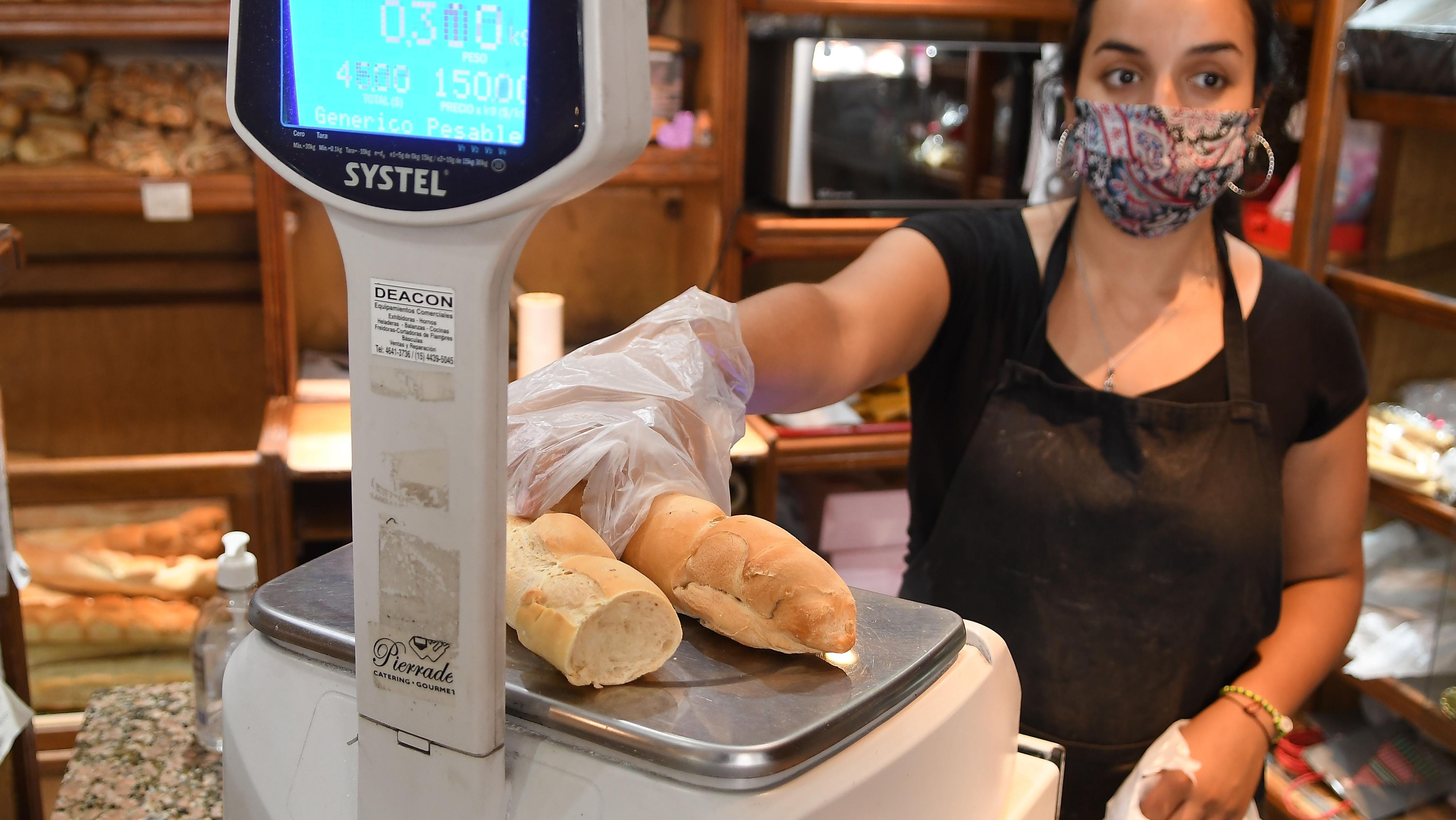 El objetivo de la medida es evitar nuevos incrementos en el costo del pan.