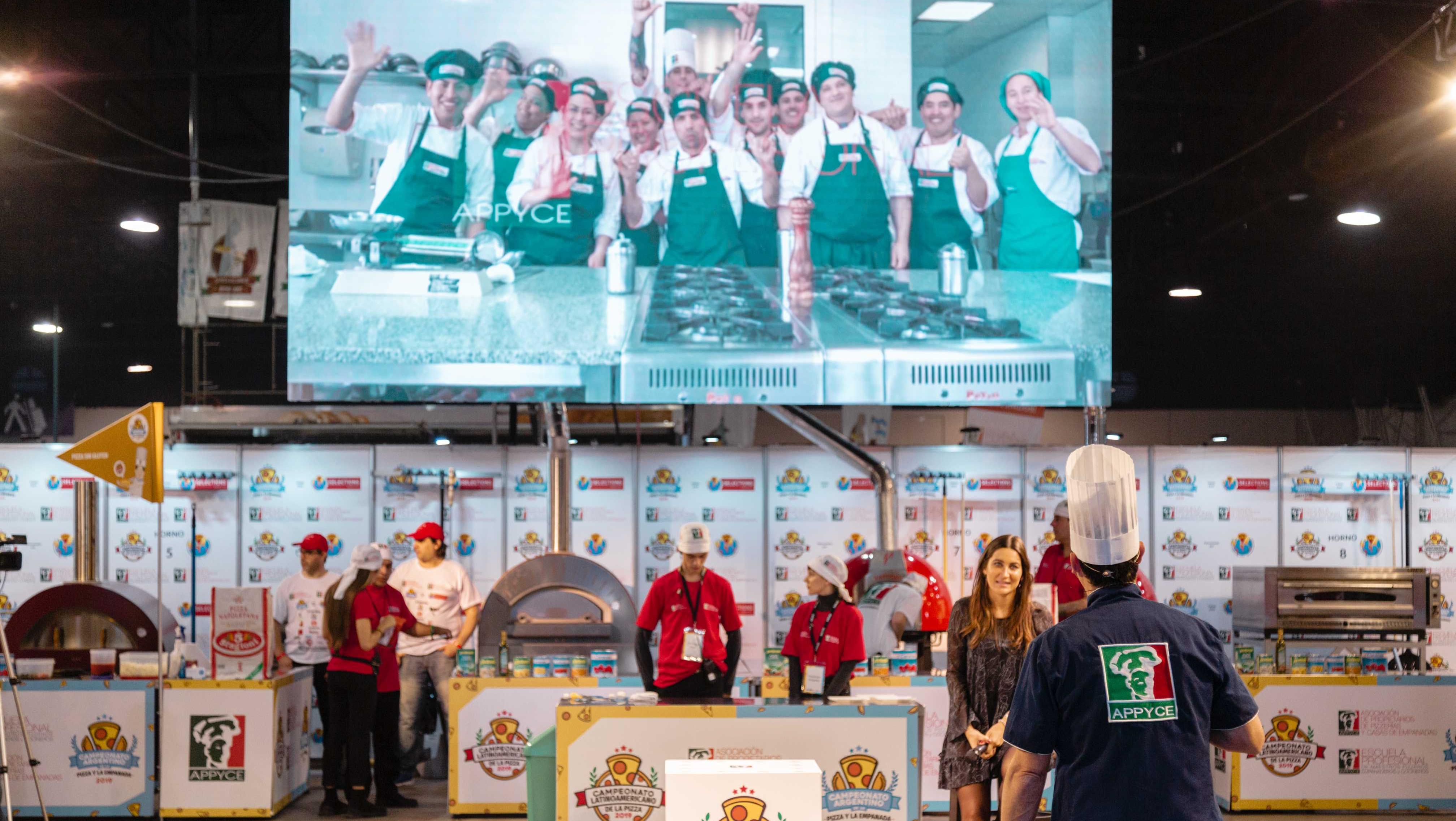 Desde la organización adelantaron que para la competencia se realizarán 700 preparaciones que llevarán más de 1.500 kg. de harina, 1.000 kg. de muzarella y 4.000 kg. de fiambres.