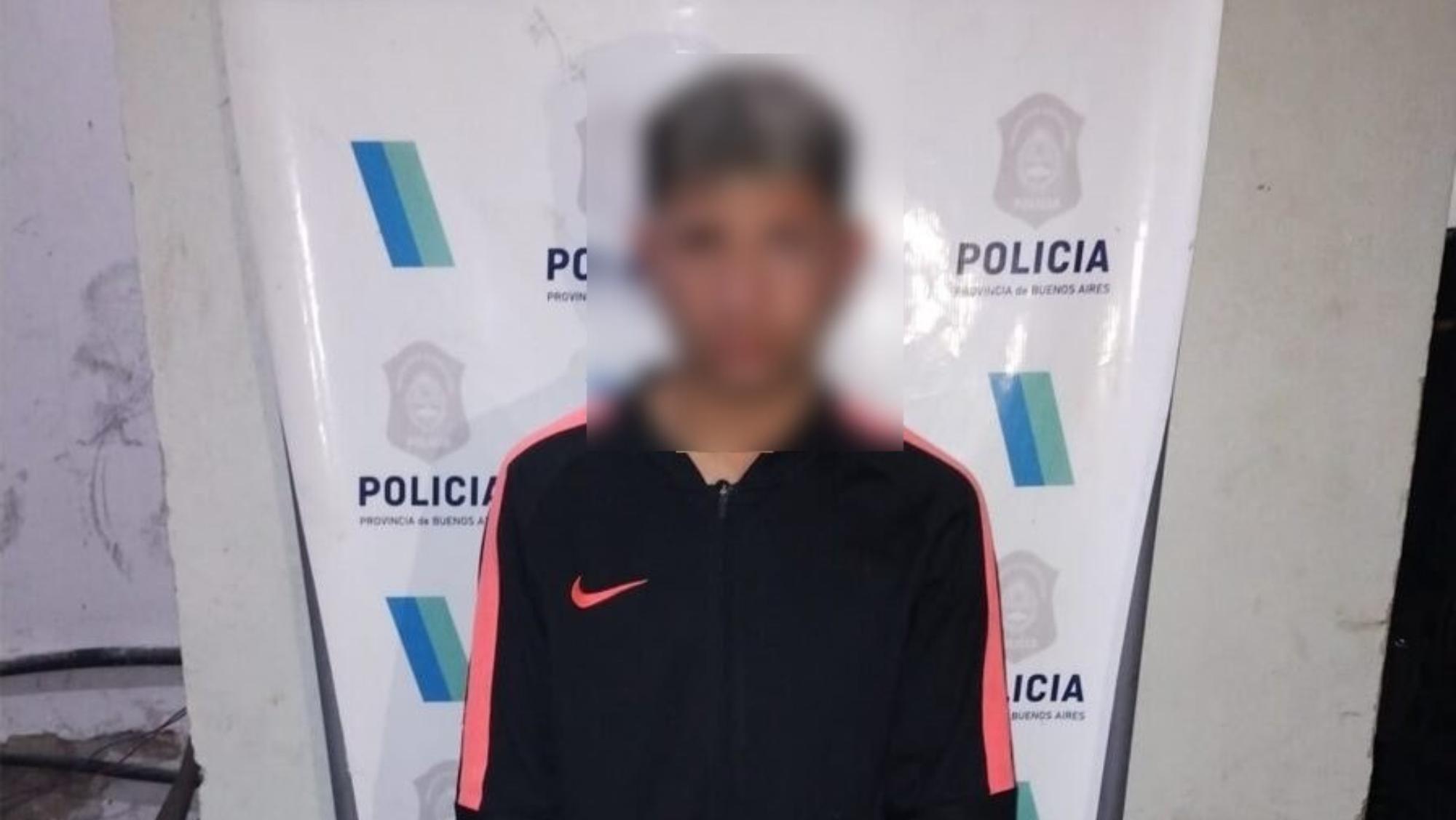 El joven que fue detenido por los investigadores policiales tras haber sido acusado por un doble crimen cometido en abril.