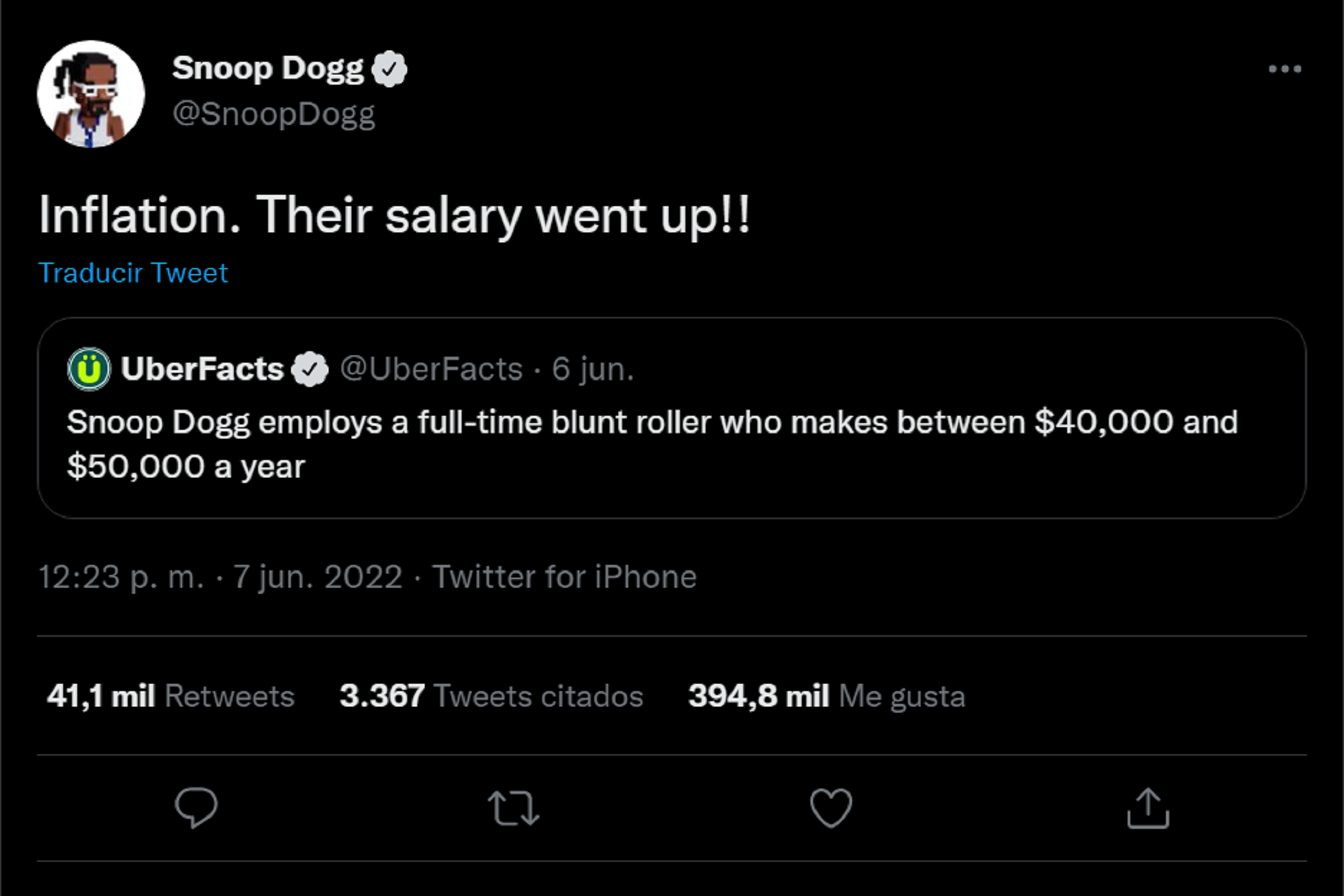 Snoop Dogg le aumentó el sueldo a su enrollador de porros. 