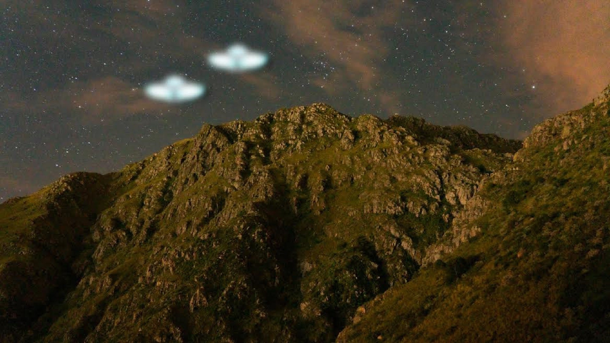 Impresionante video de ovnis en el Uritorco.