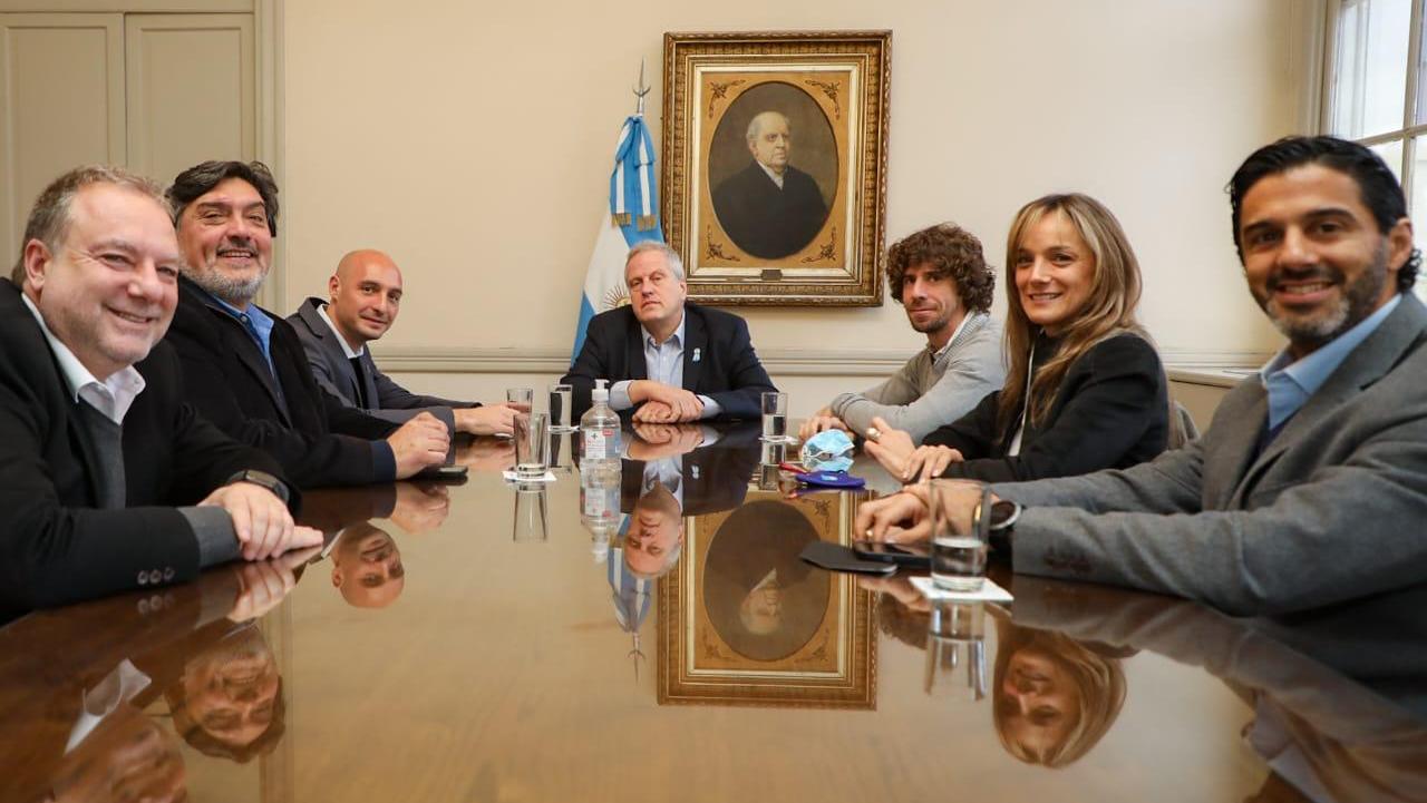 Malena Galmarini, Juan Andreotti y Carlos Ramil se reunieron con el ministro Jaime Perczyk para avanzar en la oferta educativa de la Universidad del Delta.