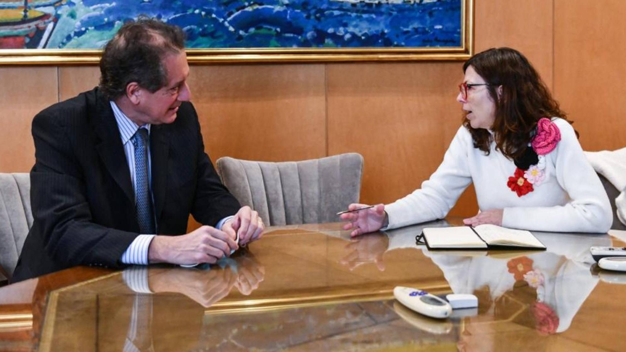 Silvina Batakis se reunió con Miguel Ángel Pesce.