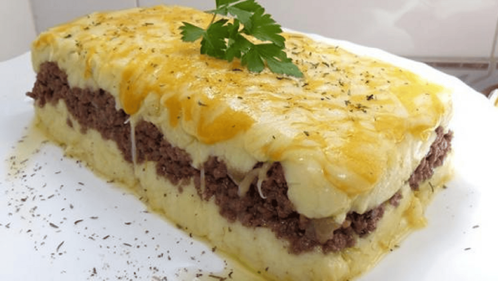 Riquísima y clásica receta de pastel de carne y papa. 