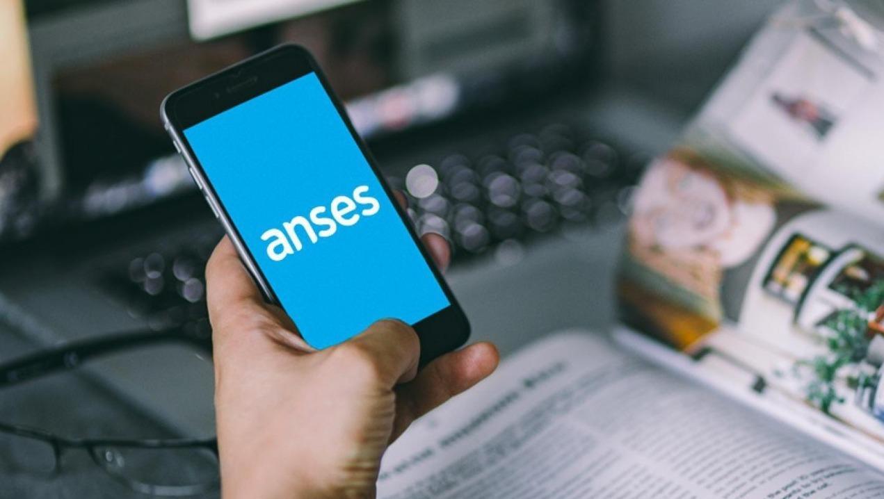 ANSES: cómo anotarse al programa Acompañar (Imagen ilustrativa).