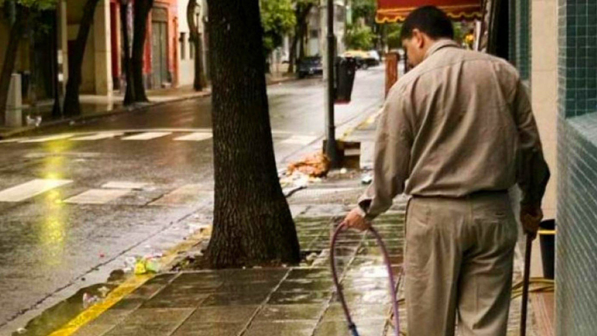 Los encargados de edificios se verán beneficiados por este anuncio.