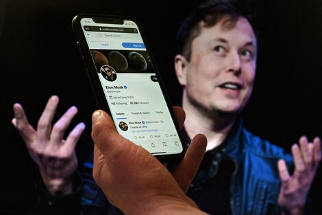 La guerra entre   <a href='https://www.cronica.com.ar/tags/Elon Musk'>Elon Musk</a> y   <a href='https://www.cronica.com.ar/tags/Twitter'>Twitter</a>.