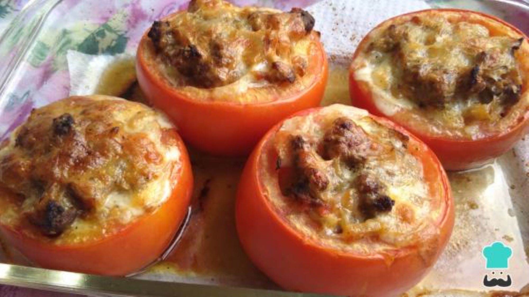 Tomates rellenos con carne.