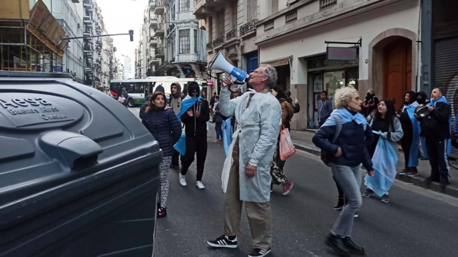 El sospechoso habría lanzado amenazas contra la vicepresidenta Cristina Fernández de Kischner durante una protesta frente al Instituto Patria el 21 de julio pasado.