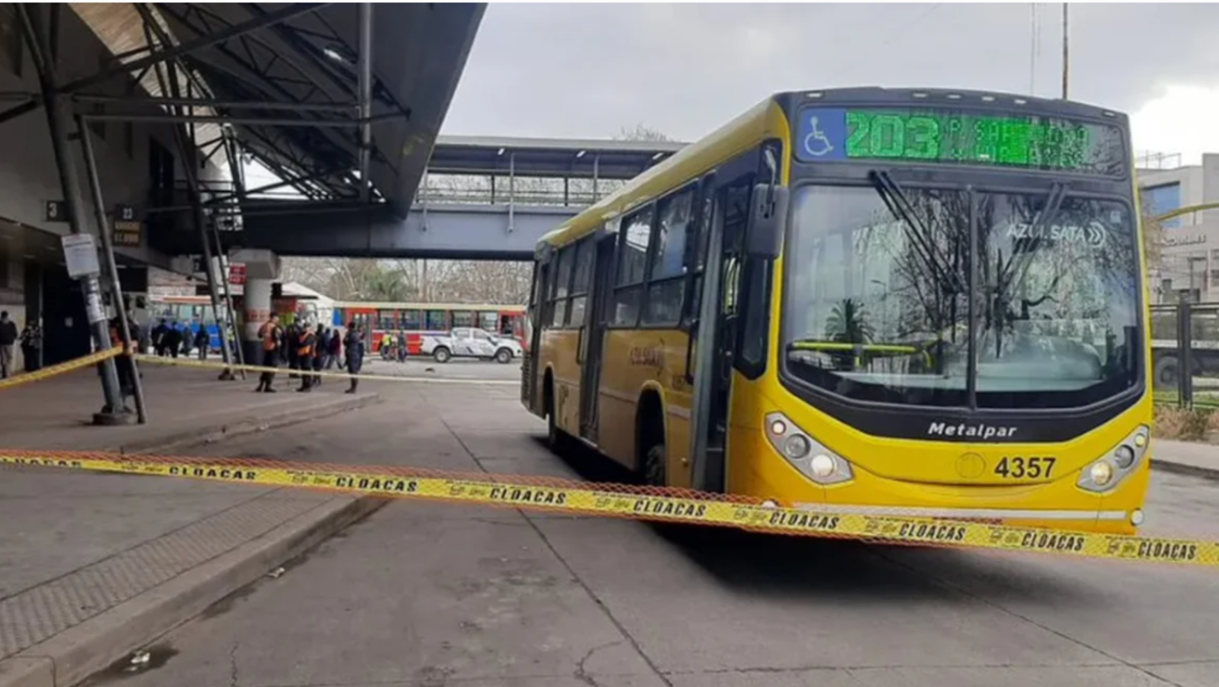 El accidente se produjo en la estación de ómnibus de Moreno.